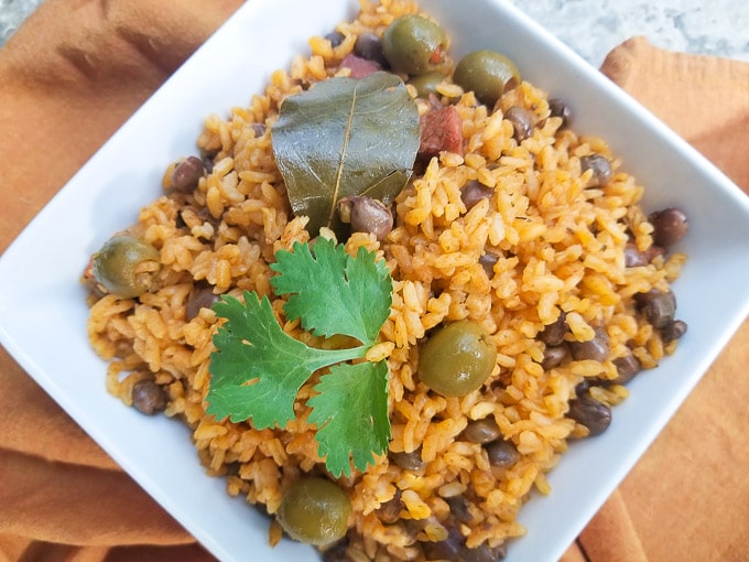 SPANISH RICE WITH PIGEON PEAS AND OLIVES